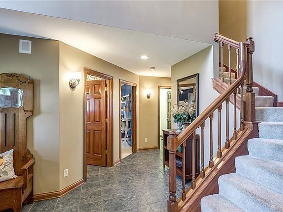 5th image of 4780 Arabian Dr