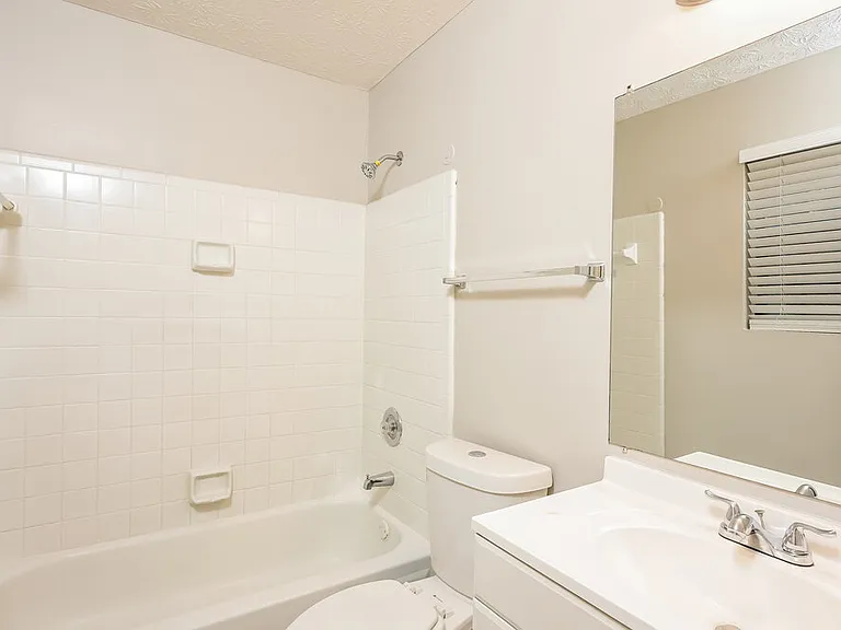 2068 Lown Farm Ln — Photo 13