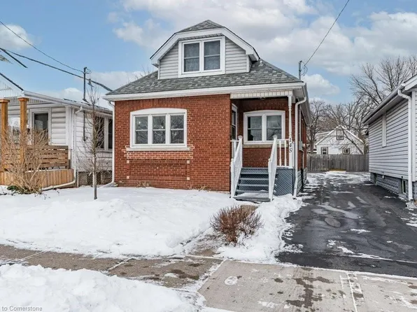 145 Weir St N, Hamilton, ON L8H 5G1