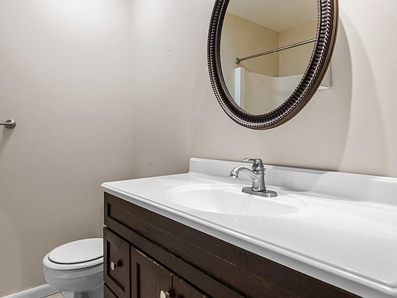 2nd image of 2700 Terraceview Ct N