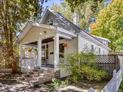 1031 Victoria St N, Saint Paul, MN, 55103