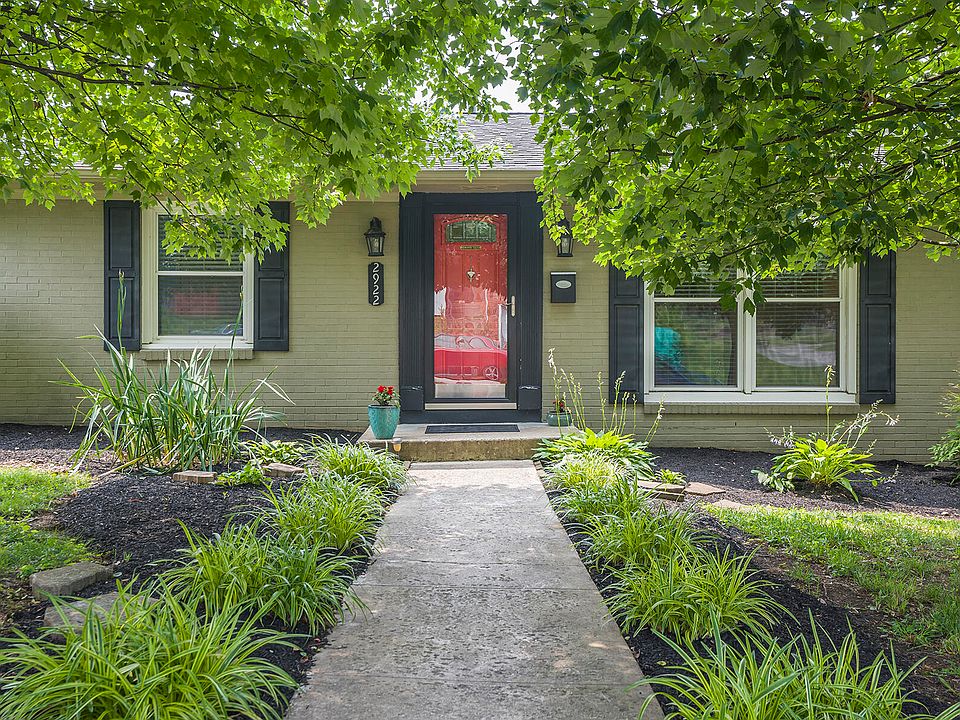1st image of 2922 Edinburgh Ct