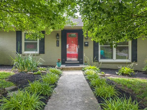 2922 Edinburgh Ct, Lexington, KY 40517