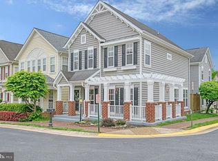 7761 Grandwind Dr, Lorton, VA 22079