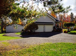 35 Oswego River Rd, Phoenix, NY 13135