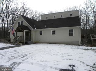 3906 Hooper Rd, New Windsor, MD 21776