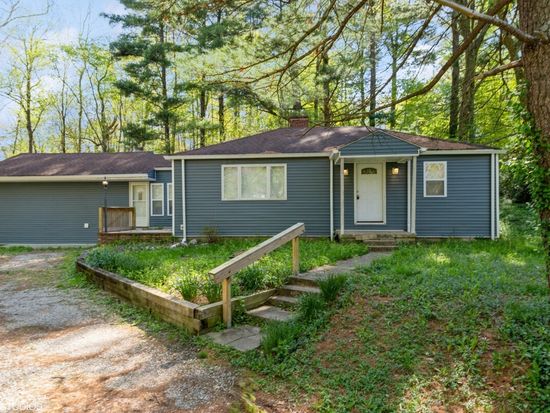 3303 Pinecrest Rd, Indianapolis, IN 46234