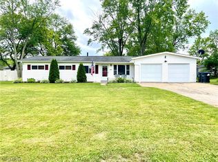 3920 Fernwood Dr, Brunswick, OH 44212