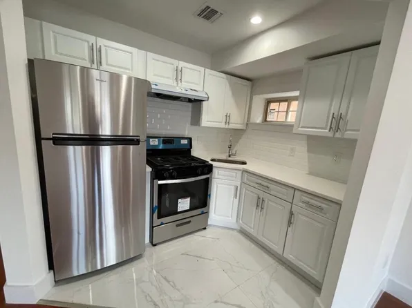 (undisclosed Address), Brooklyn, NY 11214