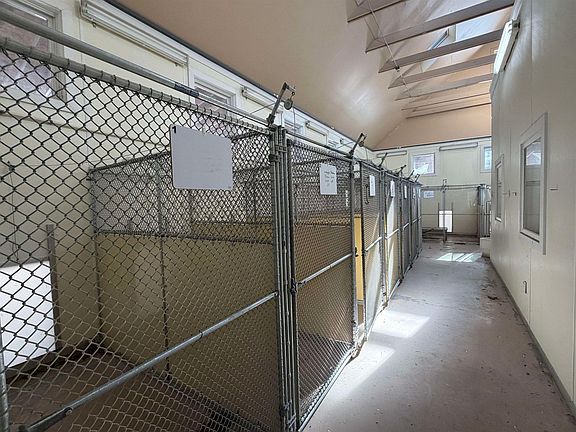 5th image of 116 Smith Pond Road