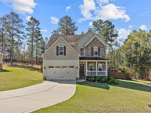 2nd image of 371 Crescent Dr