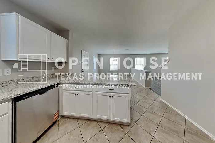 18230 Temple Hill Ln — Photo 6