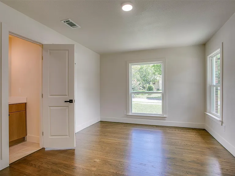 3407 La Verne Ave — Photo 14