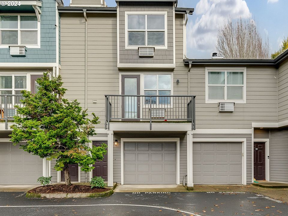 1st image of 1714 SE Halyard Ln