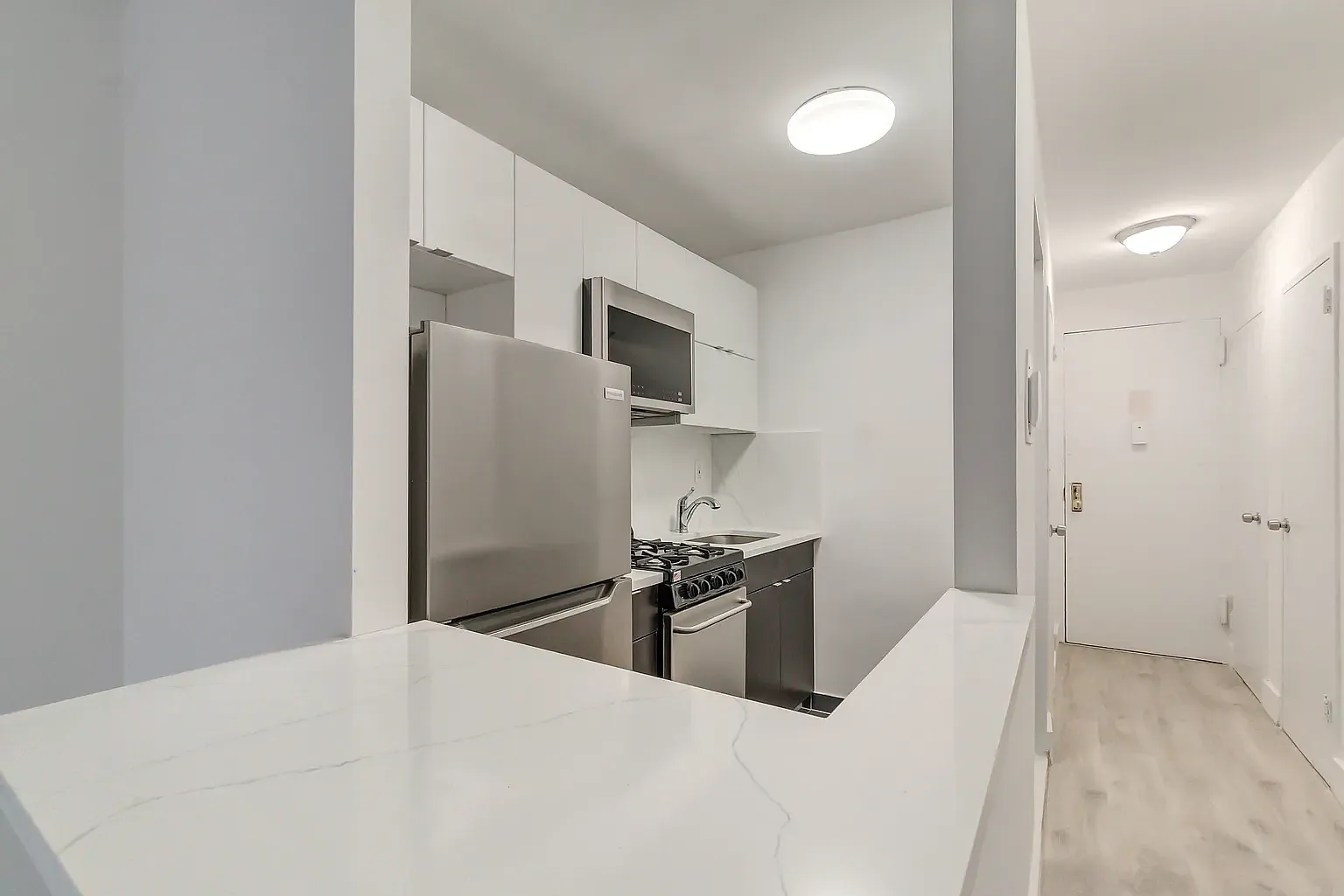 330 East 85th Street — Photo 3
