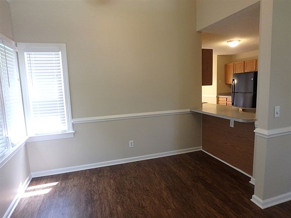 4th image of 1113 Alderleaf Dr