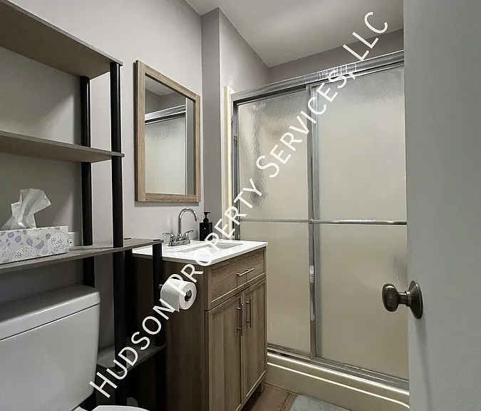 5 Loudon Dr #9 — Photo 9
