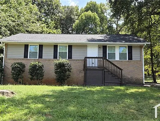 2 bed, 1100 sqft, $2,200 — Photo 1