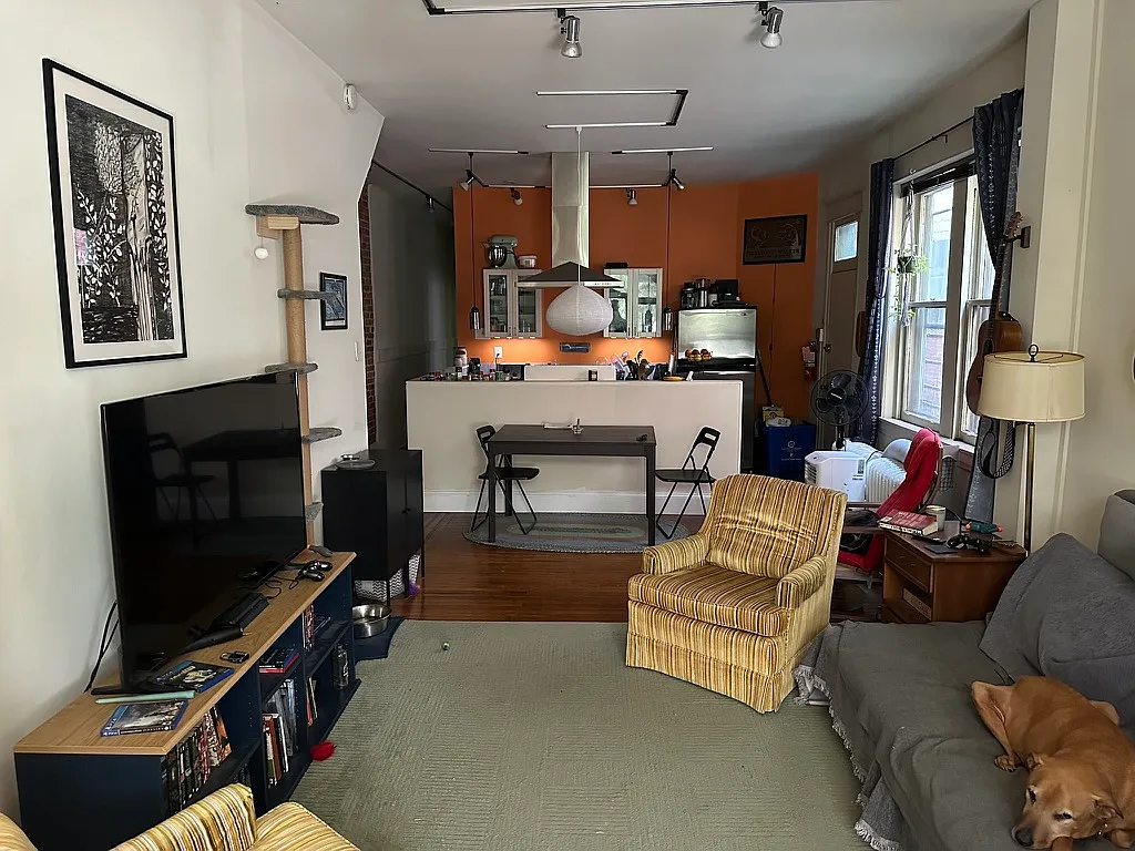 2 bed, 1000 sqft, $950 — Photo 3