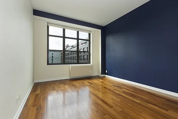 Rented by Corcoran | media 27