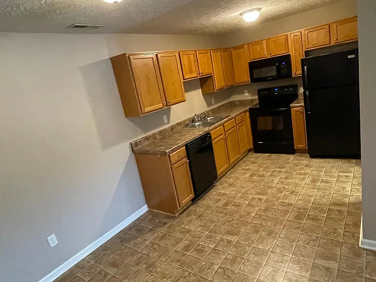 Kitchen and dining area