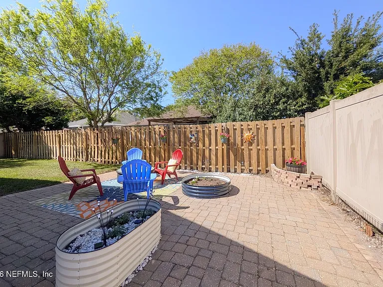 12985 Harborton Dr — Photo 29