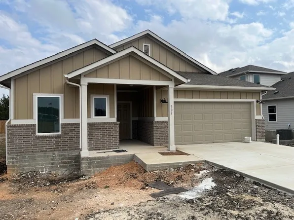 303 Lucky Ave, Bertram, TX 78605