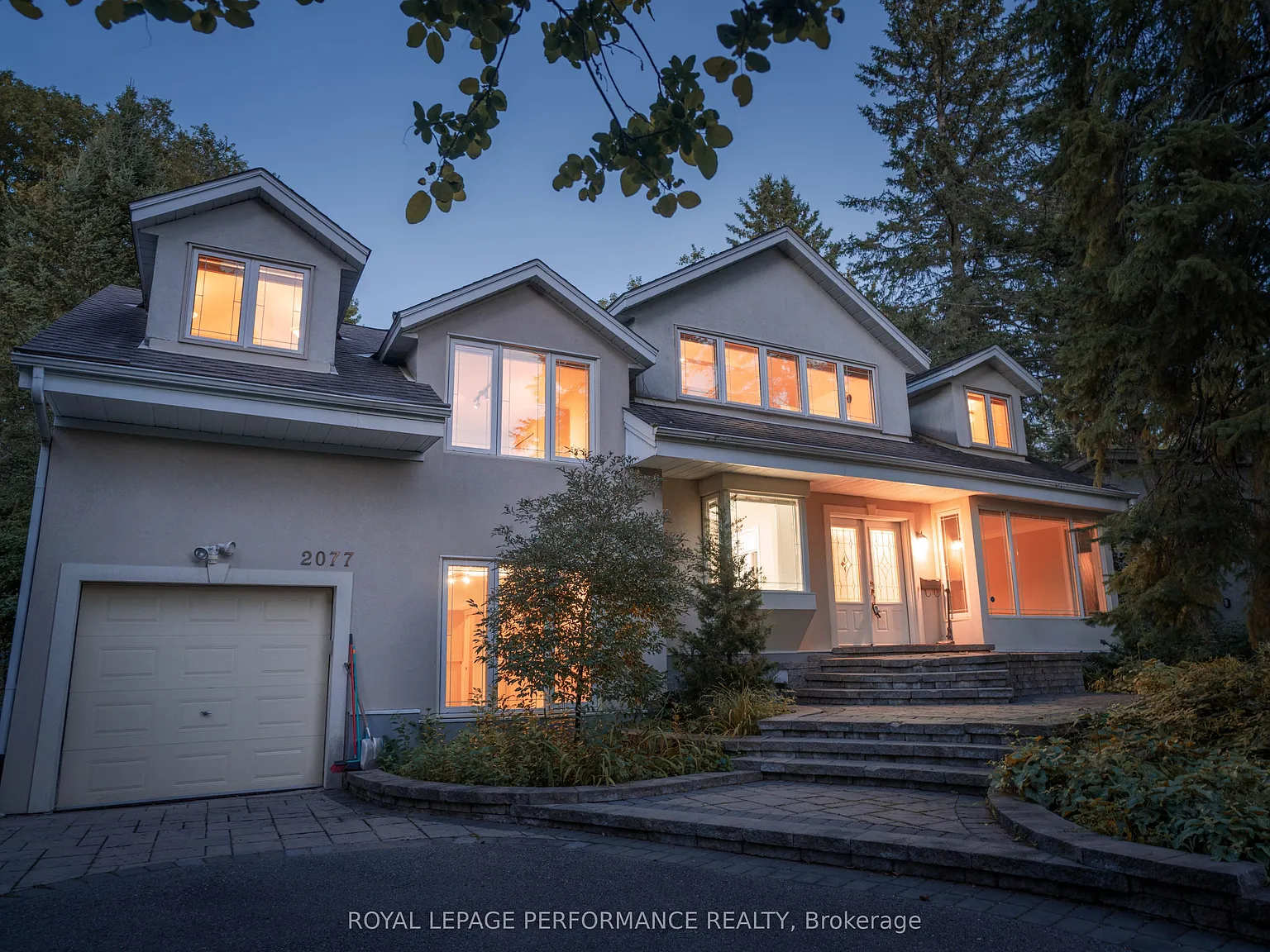 4 bed, $4,800 — Photo 2