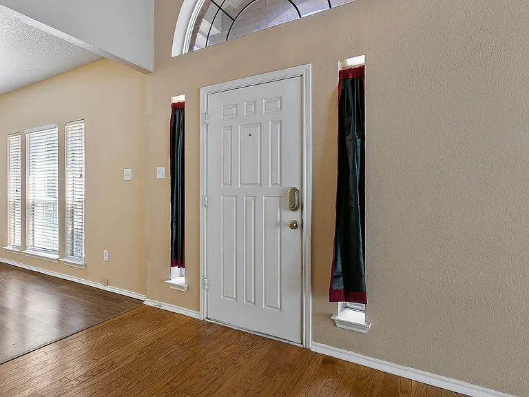 7605 Bryce Canyon Dr W — Photo 17