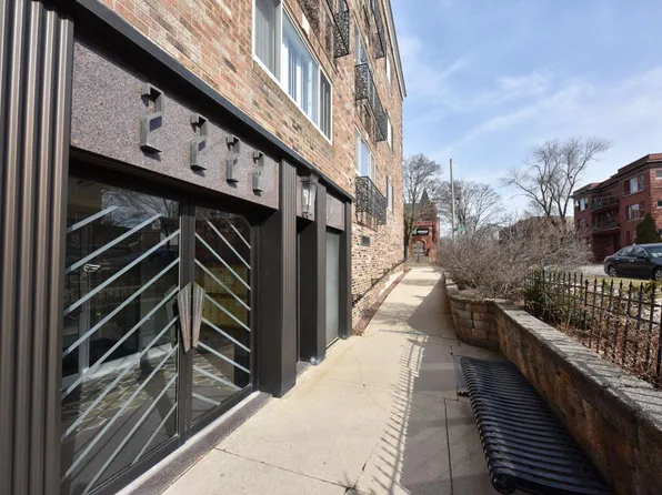 2222 East Belleview PLACE #203, Milwaukee, WI 53211