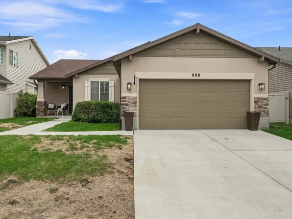 998 N Cambria Dr W, North Salt Lake, UT 84054