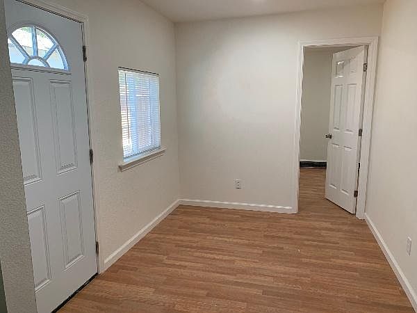 1st image of 256 Lyndale Ave #3