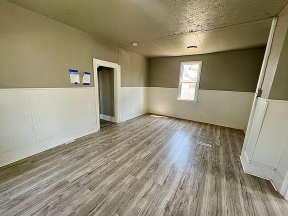 2nd image of 4212 Apple Ave #2