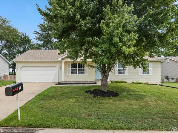 51 Glen Meadows Dr, Troy, MO 63379