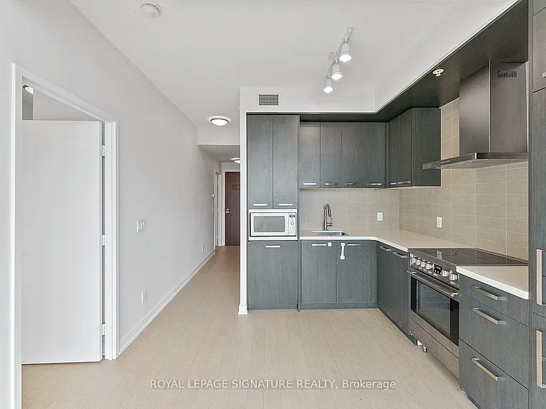 120 Bayview Ave #S308 — Photo 11