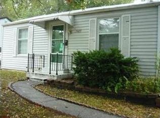 3922 Edmundson Rd, Saint Louis, MO 63134