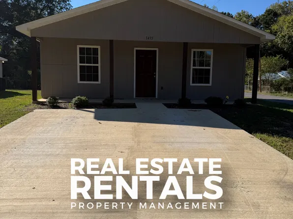 1495 Van Buren Ave, Gadsden, AL 35904