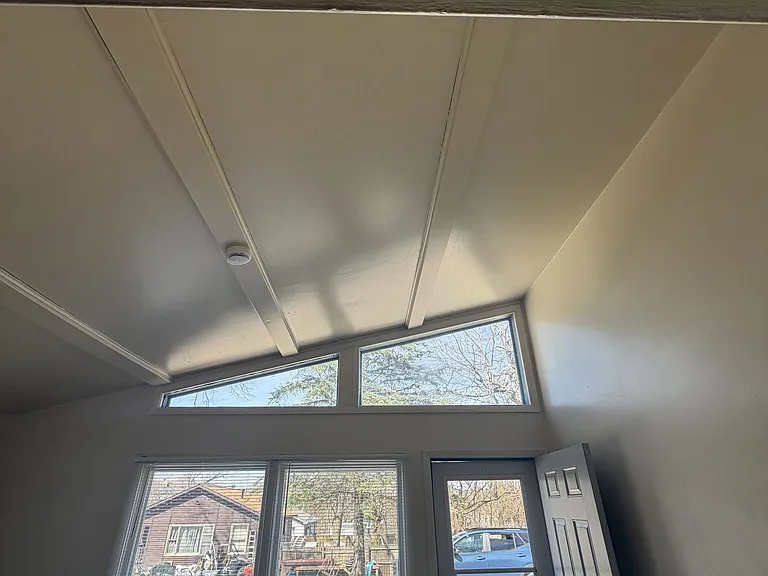 1014 Hazard Ave #3 — Photo 1