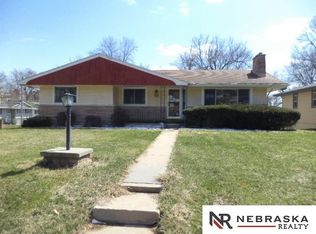 5301 Larimore Ave, Omaha, NE 68104