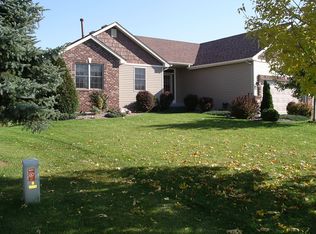 6646 Clearwater Creek Dr, Lino Lakes, MN 55038