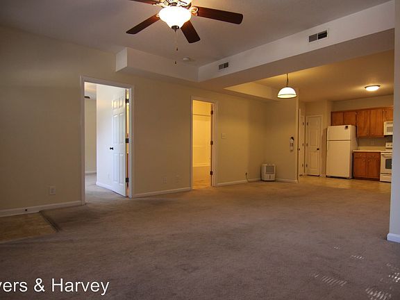 4th image of 313 S 7th St APT A