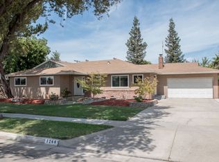 1260 E Barstow Ave, Fresno, CA