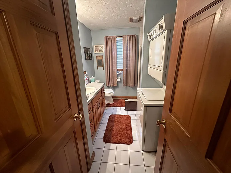 1 Rennie Dr #1 — Photo 16