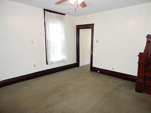 3rd image of 1926 19th St