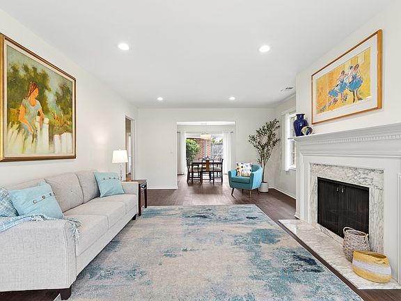 4th image of 1470 Saint Tropez Ct