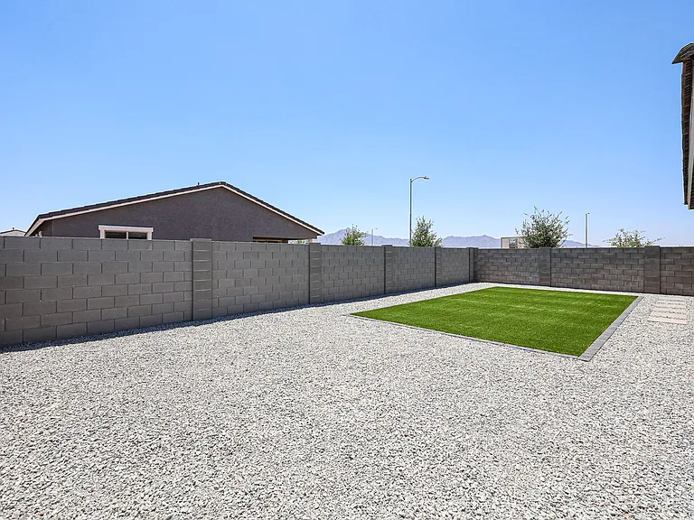 5633 W McNeil St — Photo 52