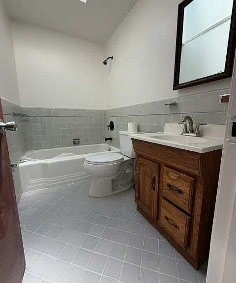 61 Valley St — Photo 12