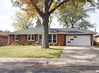 3315 N Isabell Ave, Peoria, IL 61604