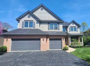 11844 Winding Trails Dr, Willow Springs, IL 60480