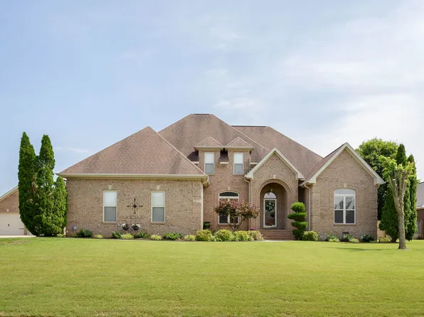 2017 Ashton St, Muscle Shoals, AL 35661